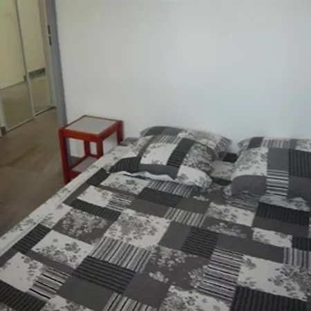 T2 Cabine, 50m Plage, Terrasse&jardin, Piscine&tennis, Port Camargue - Fr-1-731-57 Le Grau-du-Roi